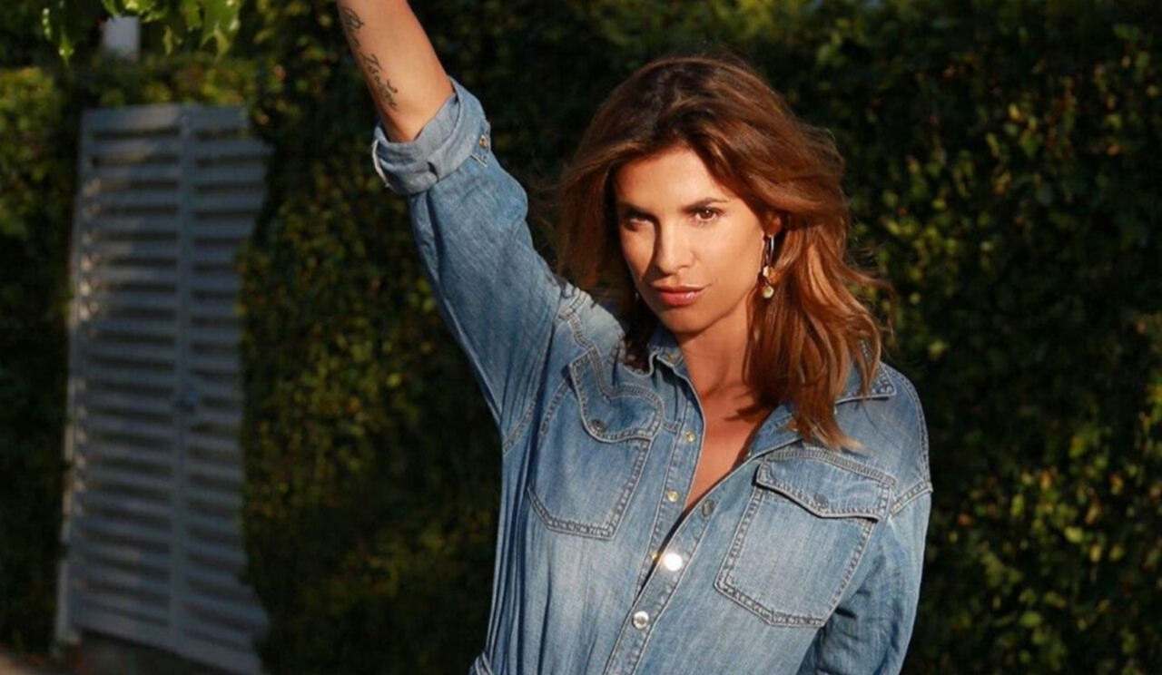 Elisabetta Canalis sexy cowgirl - AltraNotizia