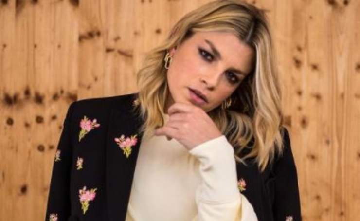 Emma Marrone si prepara al Natale