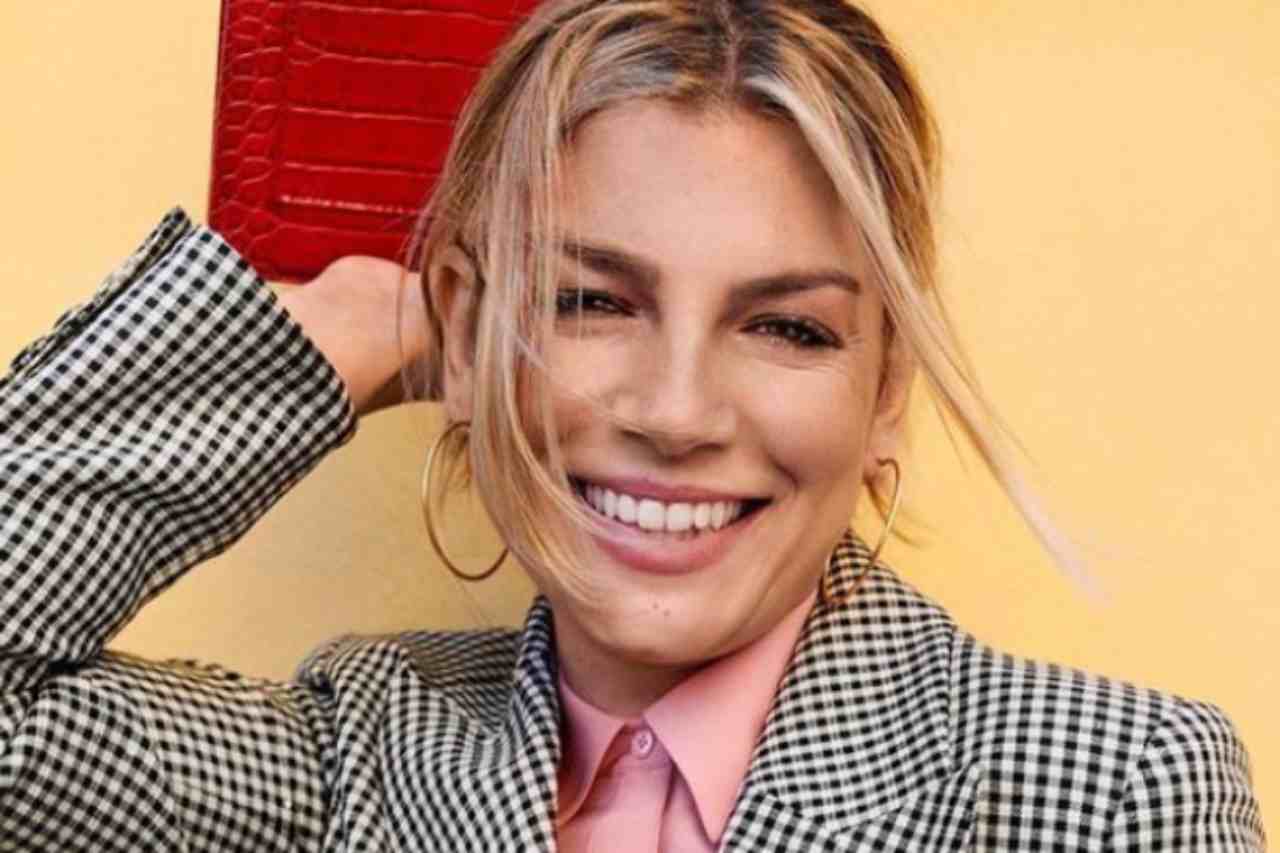 Emma Marrone, che cambio di look!