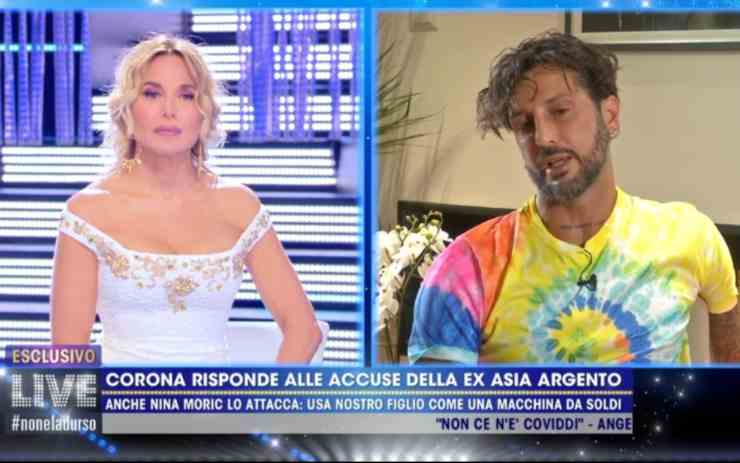 Fabrizio Corona D'Urso ospitata