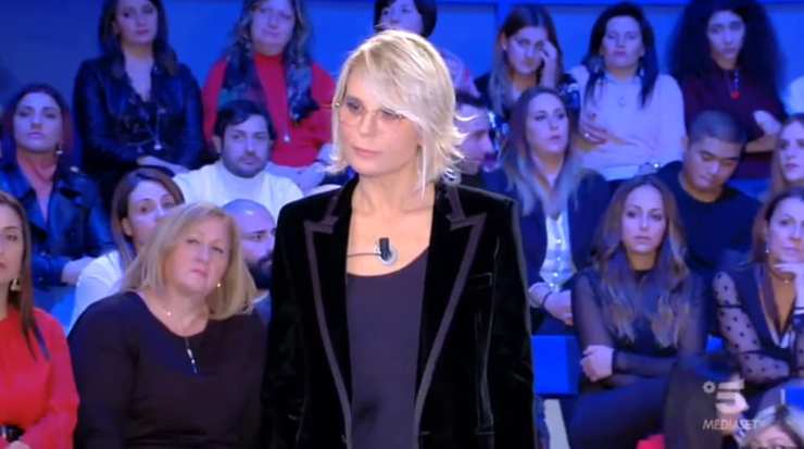 Uomini e Donne, addio di Maria De Filippi