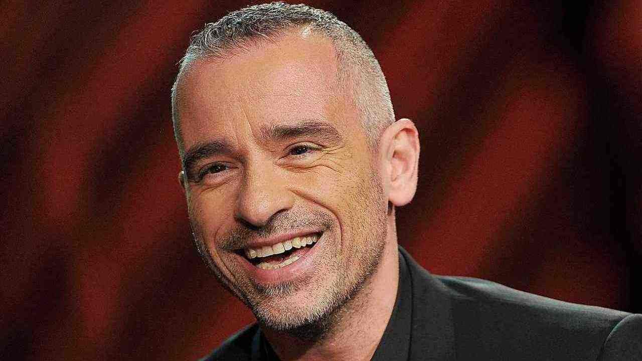 Eros-Ramazzotti-tutti-a-scuola-Altranotizia