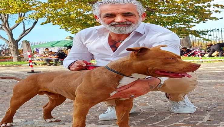 biagio e la foto con la sua cagnolina