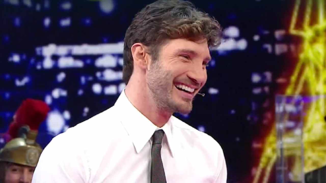 Stefano De Martino e il nuovo spettacolo a teatro