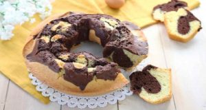 Ciambella bicolore all'acqua Benedetta Rossi-Altranotizia