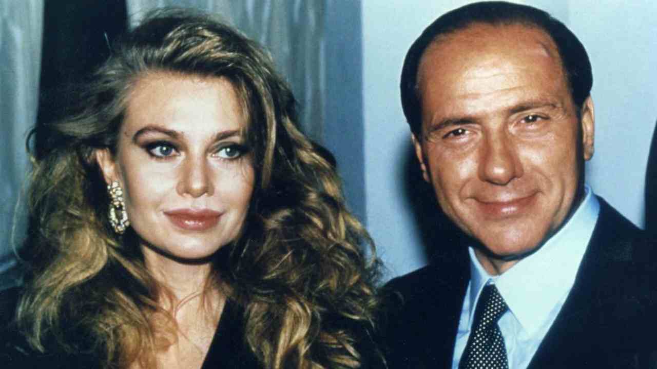 Veronica-Lario-Silvio-Berlusconi-com'è-lei-oggi-Altranotizia