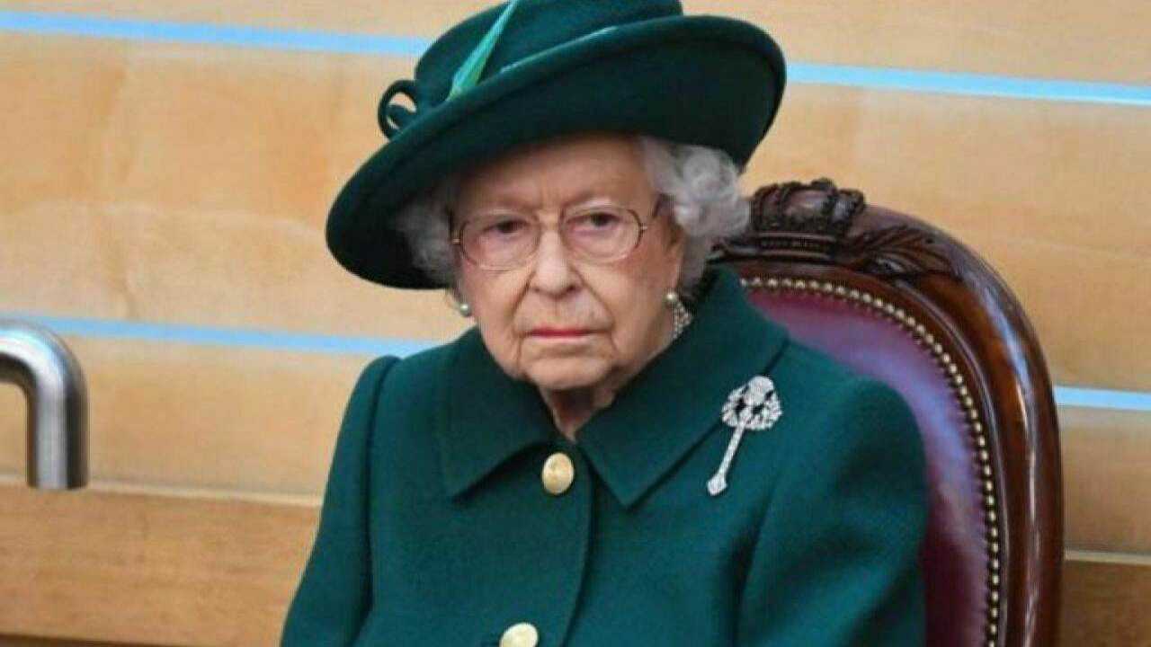 Regina Elisabetta-dubbi-salute-dopo-visita-di-harry-e-meghan-Altranotizia