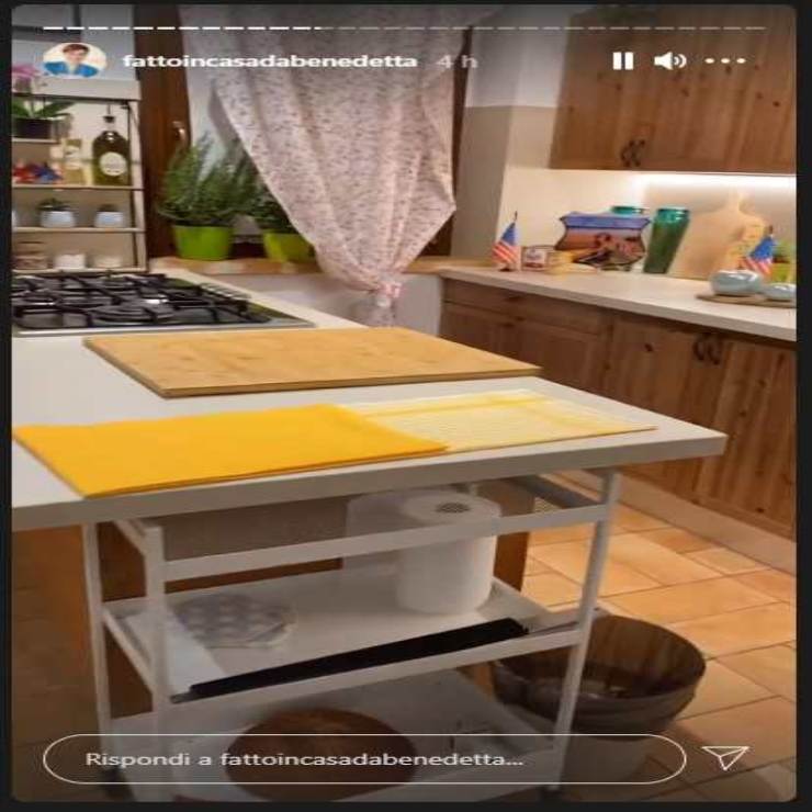 Benedetta-Rossi-cucina-Instagram-Altranotizia