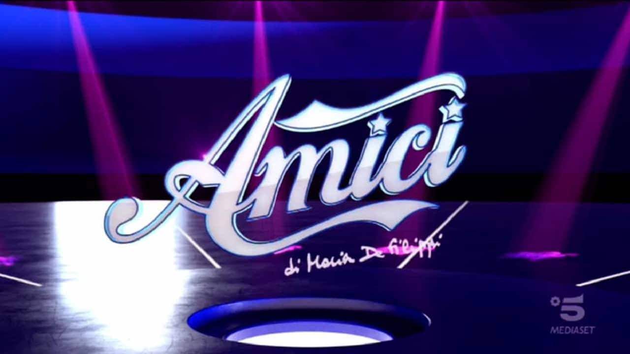 Amici - casting - figlio - cantante - famoso - Altranotizia