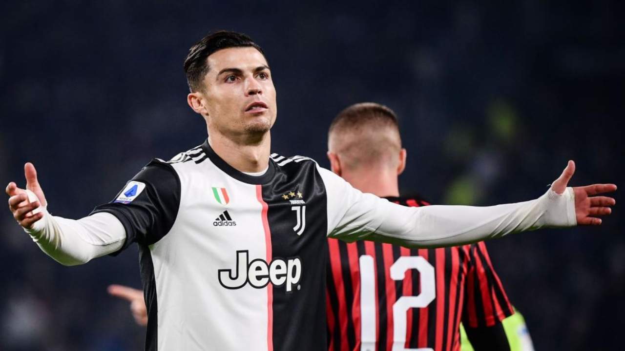 Cristiano-Ronaldo-criticato-dalla-conduttrice-Altranotizia