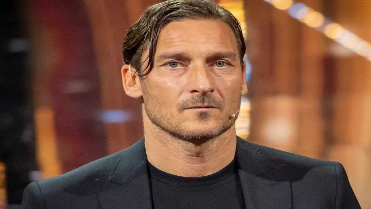 Francesco Totti-passa-la-notte-con-lei-Altranotizia