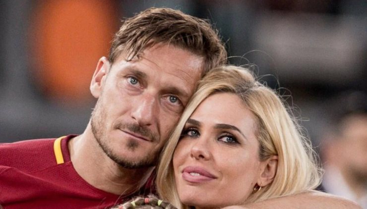 Francesco-Totti-e-Ilary-Blasi-insieme-Altranotizia.it