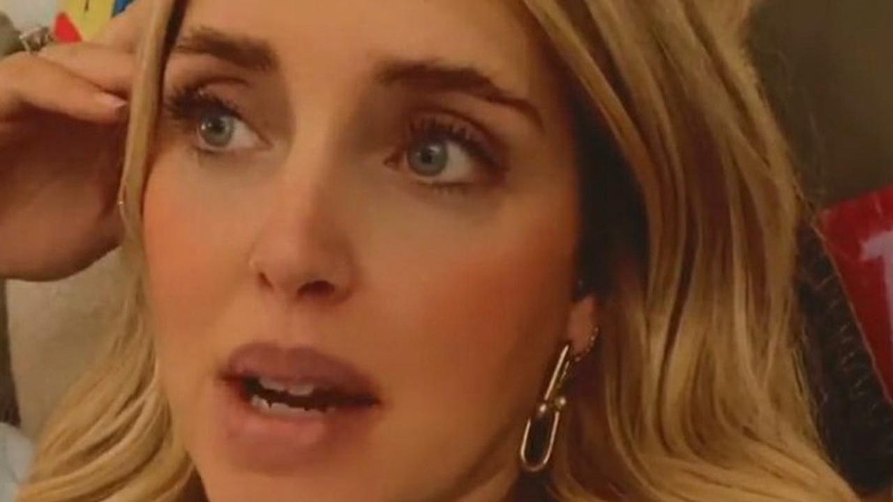 chiara-ferragni-le-pubbliche-scuse-Altranotizia