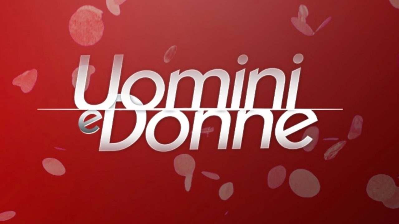 Tronista-di-uomini-e-donne-dedica-profonda-Altranotizia