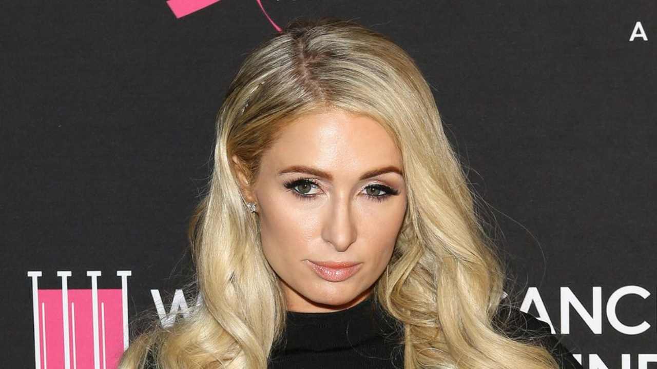 Paris-Hilton-incredibile-confessione-Altranotizia