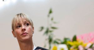 Federica Pellegrini dura replica