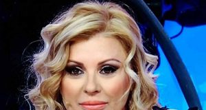 Tina Cipollari è una furia