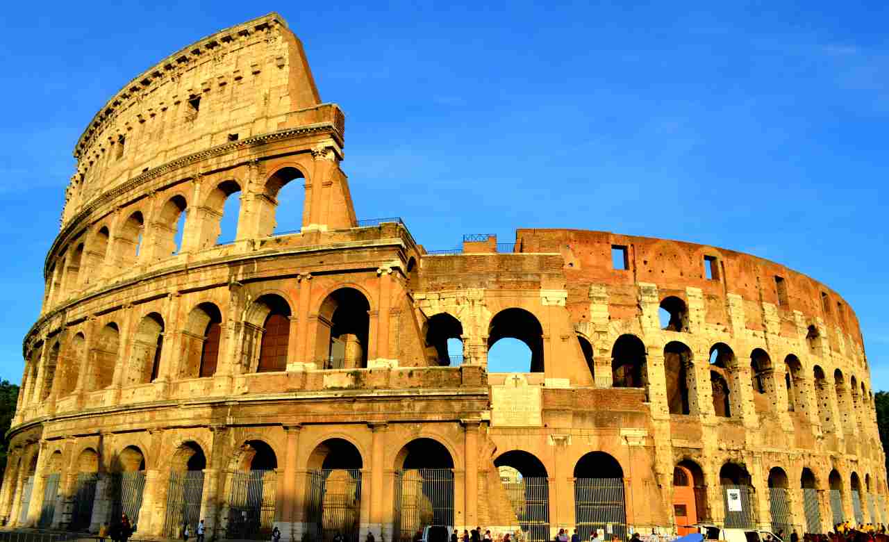 Colosseo - foto wikimedia commons - altranotizia.it