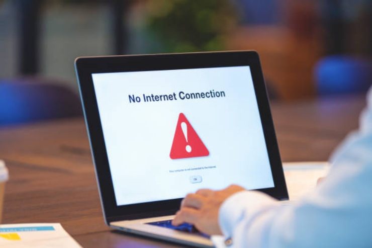 Computer non si connette a internet - foto pixabay - altranotizia.it