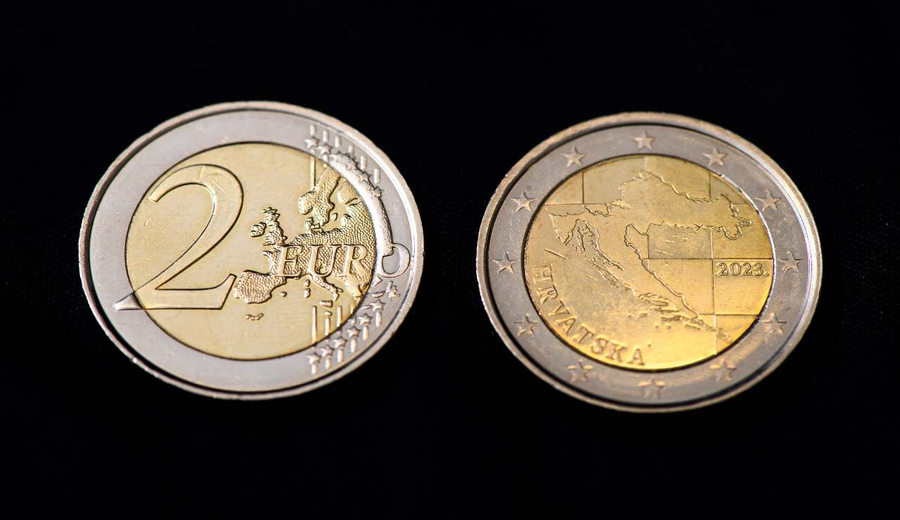 Moneta da 2 euro - foto wikimedia commons - altranotizia.it