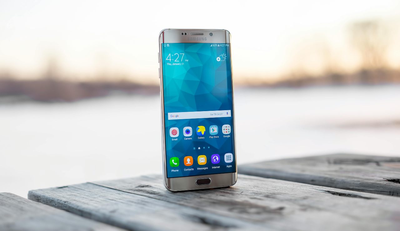 Smartphone - foto pexels - altranotizia.it