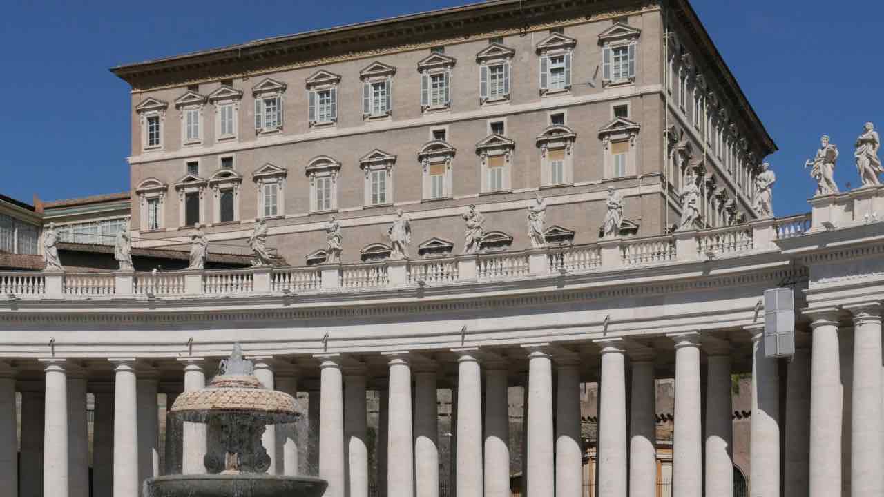 Vaticano finestra del Papa - Pexels - Altranotizia.it